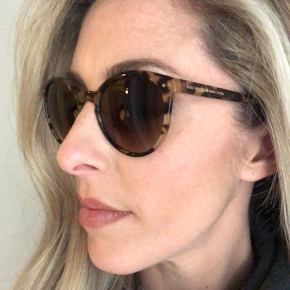 kate spade Accessories - Kate Spade sunglasses 🕶